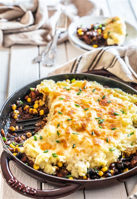 Many different ways have evolved in which to make the shepherd's pie. Healthy One-Pot Skillet Shepherds Pie - Jen Elizabeth's Journals