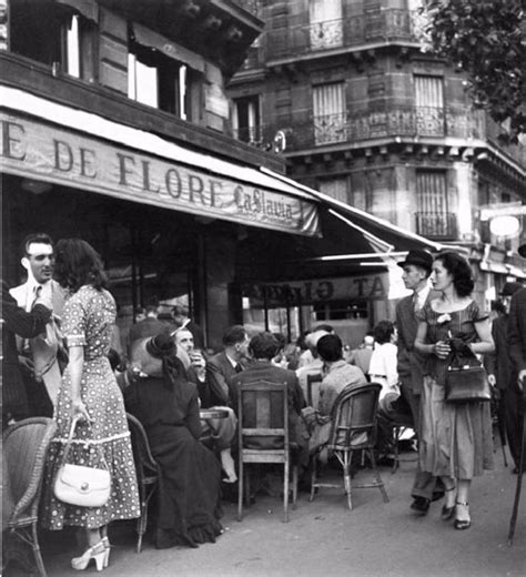 20 Fascinating Vintage Photos Of The Café De Flore One Of The Oldest