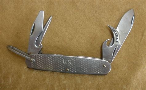 Vintage CAMILLUS US Army Folding Pocket Knife Vietnam Era Nice