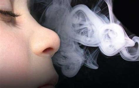 Пассивное курение вредит здоровью детей Центр общественного здоровья