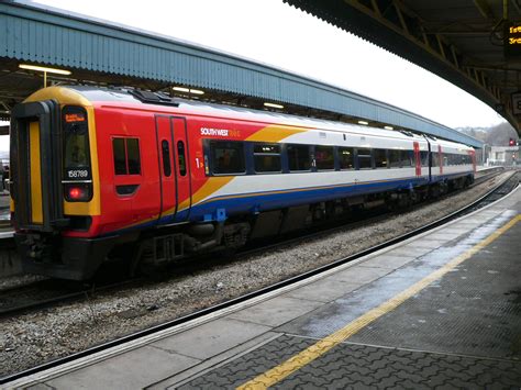 Filesouth West Trains 158789 At Bristol Temple Meads 2005 12 07 04