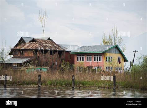 House On The Bank Of The Jhelum River Srinagar Jammu And Kashmir
