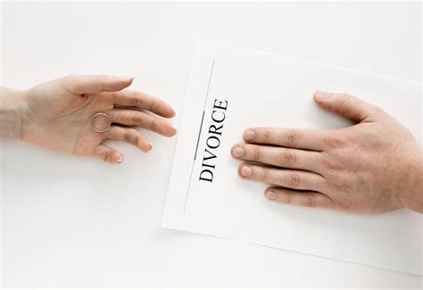 Why Do You Need A Divorce Lawyer For A Prenuptial Agreement