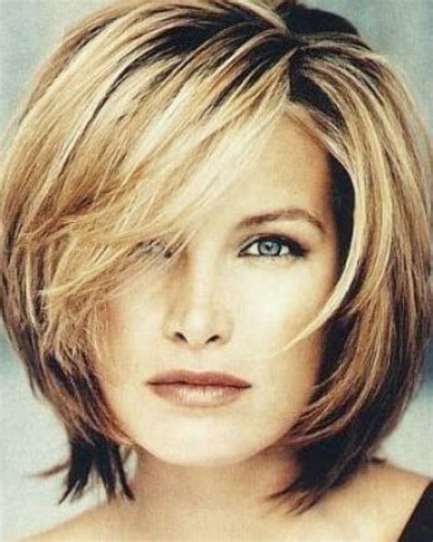 25 Shoulder Length Layered Hairstyles Feed Inspiration