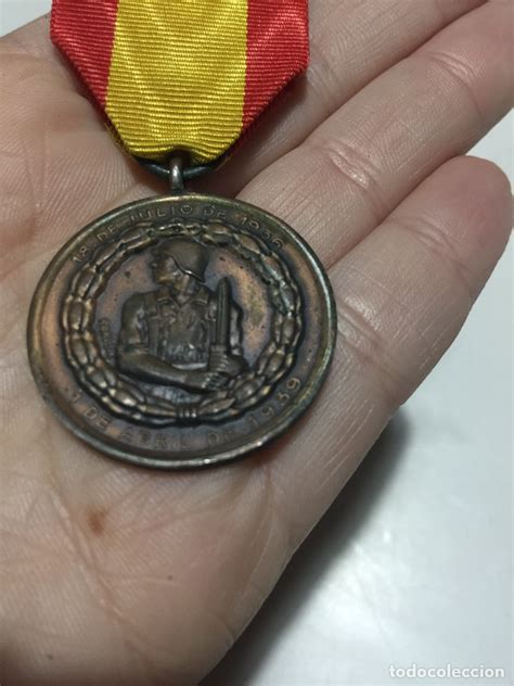 The modern mexican legion of honor (spanish: medalla de la guerra civil cuenca. honor a sus - Comprar ...