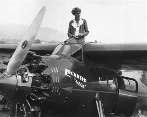 Amelia Earhart Plane Amelia Earhart Wikipedia As It Was Never Seen
