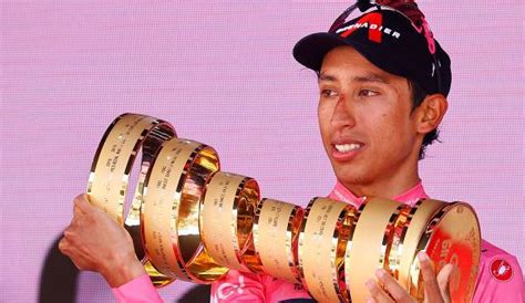 Jun 04, 2021 · der kolumbianische radstar egan bernal ist kurz nach seinem erfolg beim giro d'italia positiv auf das coronavirus getestet worden. Radsport: Giro-Sieger Bernal positiv auf Corona getestet