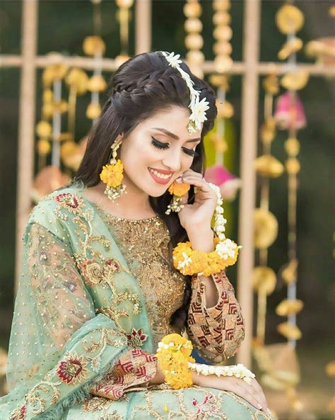 Pin By Syed Aman Ali On Ayeza Khan Pakistani Bridal Makeup Bridal