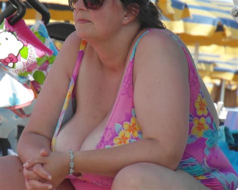 Beach Bbw Granny Tits 45 Pics Xhamster