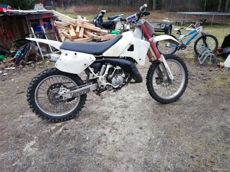 View and download yamaha yz125(v) owner's service manual online. Yamaha YZ 125 cm³ 1993 - Ylihärmä - Moottoripyörä - Nettimoto