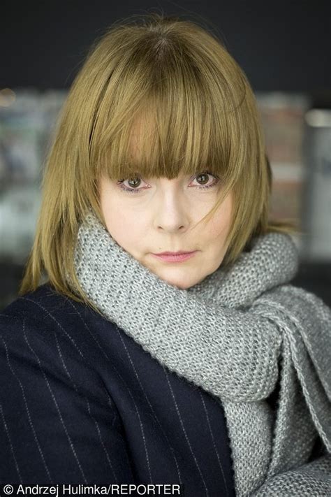 Karolina korwin piotrowska zabierze także ulę na spacer do parku skaryszewskiego z psami, żeby tam porozmawiać między innymi o nieznanej dotąd jej kolejnej pasji jaką jest …ogrodnictwo! Karolina Korwin Piotrowska metamorfoza. Wszystkie fryzury ...