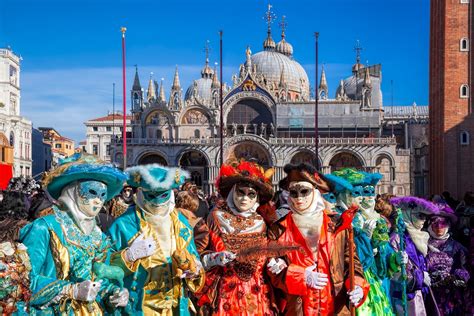 The Carnival Of Venice I Know You Mask Outlook