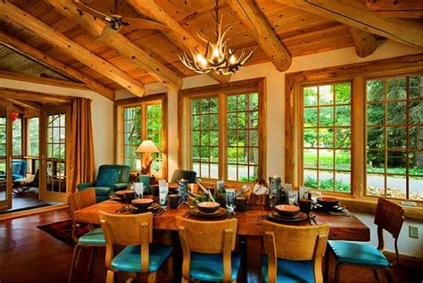 Refined Rustic Log Home Dining Room Mansarda