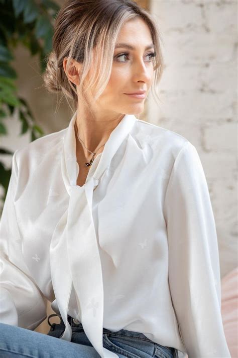 White Bow Blouse Tie Neck Blouse Long Sleeve Blouse Elegant Blouse Retro Blouseromantic