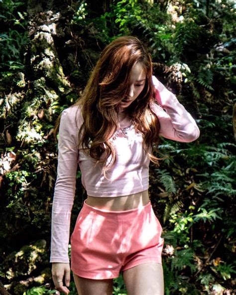 Krystal Pics On Twitter Pink Lady💗