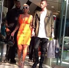 Describing himself as a professionally clumsy person who is constantly falling over, mgk first explained a picture. Who is George Kelly dating? George Kelly girlfriend, wife