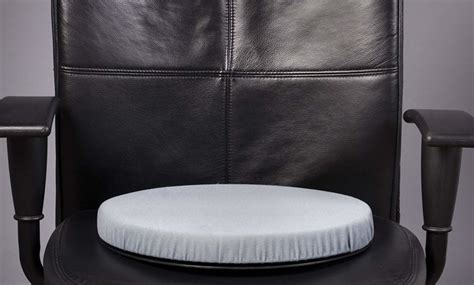 Best Swivel Seat Cushions for Seniors | Care for Yoo