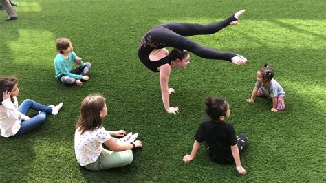 Contortion And Kiddos Demonstrating Contortion Handstand Youtube