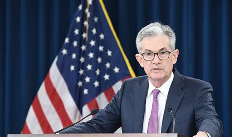Until 31 december 1998 the exchange rates were set on a weekly, fortnightly or monthly basis (depending on the currency) using the exchange rates between the us dollar/foreign currency and the us dollar/italian lira. La Fed lascia invariati i tassi d'interesse - Benzinga Italia