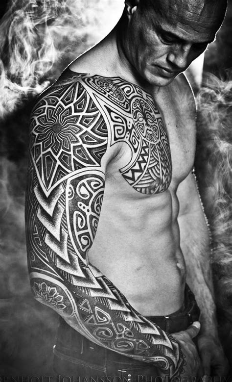 This will be full sleeve from shoulder to wrist. cool full sleeve tattoo for men ~ Tattowmag