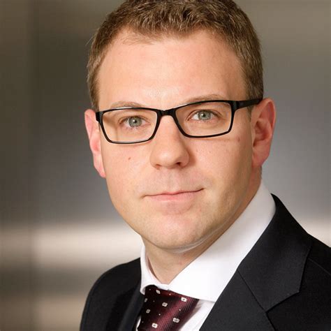 Two men believed to be pest controllers have died in a chemical spillage at a chicken factory. Tobias Menting - Geschäftsfeldmanager Schädlingsbekämpfung ...