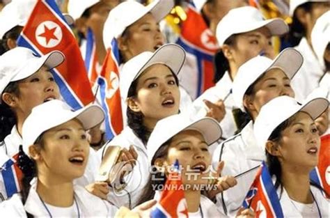 North Korean Olympic Cheering Squad Expected To Be Army Of Beauties Skeptic Review