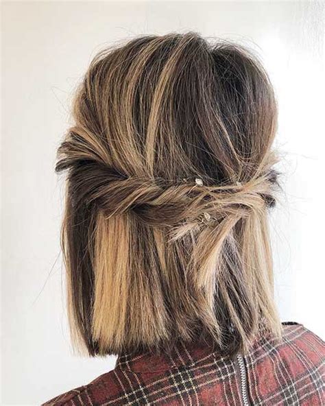 Simple hairstyles are the key if you want to style your hair in an easy way, especially if you're in a hurry or you have no patience for the complex styles. 35+ Cute Easy Hairstyle Ideas for Short Hair | Short-Haircut.com