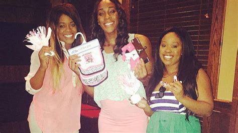 Glory Johnson Reveals Shes Having Twin Girls Amid Brittney Griner