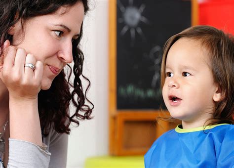 Beberapa Cara Efektif Agar Bayi Cepat Belajar Berbicara