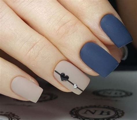 UÑAS AZULES DECORADAS Diseños, Combinaciones para toda ocasion