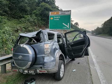 Perodua axia berjaya dijual sebanyak 89,373 unit di tempat ketiga mewakili peningkatan sebanyak 33 peratus. #Tular: Pemandu Axia Nekad Lawan Arus Nak Balik Deepavali ...