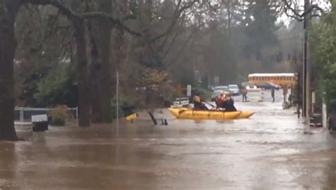 Heavy Rain Causes Flooding In Pacific Northwest Wbma