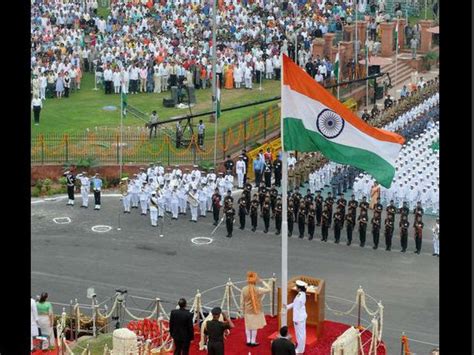 Indian national flag by lawful means do not constitute an offence under this section. Do you know the rules for hoisting Indian national flag ...