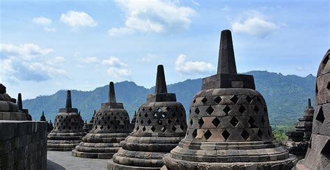 Secara khusus, terdapat lima peristiwa penting dalam sejarah islam. Peristiwa Bersejarah Di Indonesia Dalam Bahasa Inggris ...