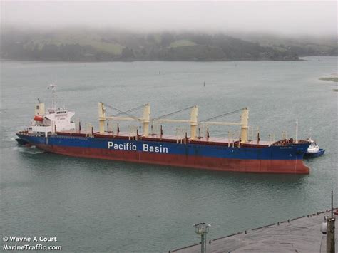 Ship 21 Lucky Bulk Carrier Registered In Hong Kong Vessel Details