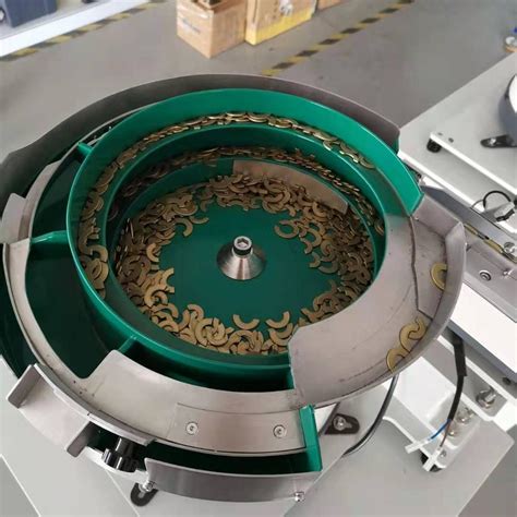 Automatic Vibratory Bowl Feeder With Control Speed For Material And