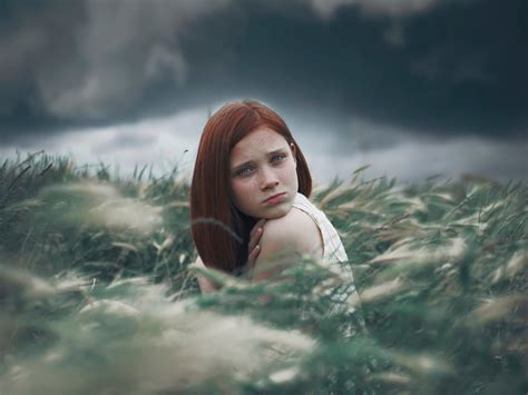 Free Download Hd Wallpaper Freckled Girl Sit Grass Wallpaper Flare