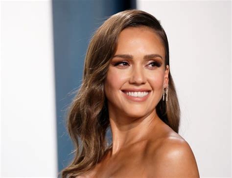 Jessica Albas Honest Co Files For Us Ipo Metro Us