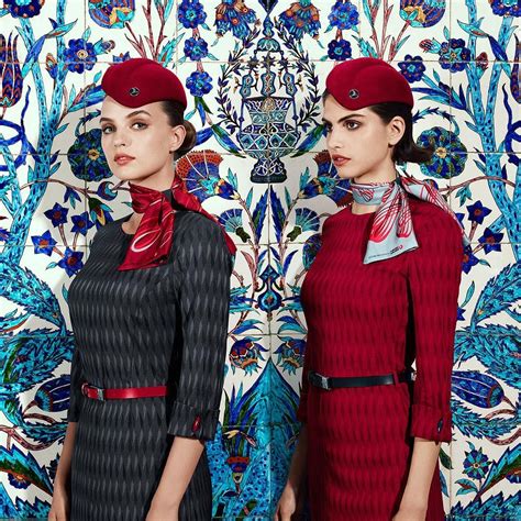 Turkish Airlines Reveals New Look Cabin Crew Uniform Turkije