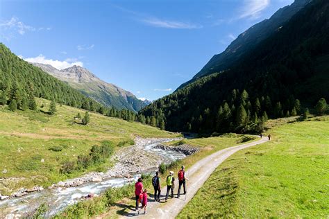 Osttirol is de thuisbasis van de hoogste bergen van het land. Tirol - Osttirol - WandererlebnisÖsterreich