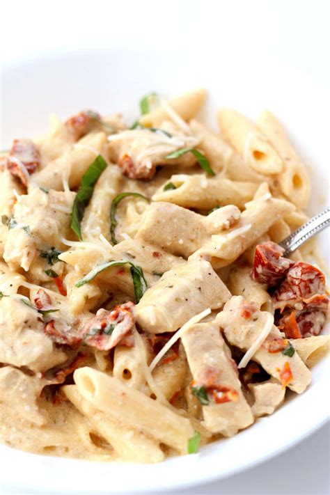 Slowly pour in the chicken broth, milk and half & half. Instant Pot Olive Garden Chicken Pasta - 365 Days of Slow ...