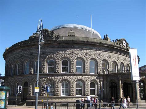 Things to do near leeds united f.c. Leeds Corn Exchange Building: Corn Exchange Leeds - e ...