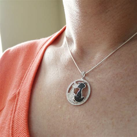 Sterling Silver Two Sitting Cats Necklace
