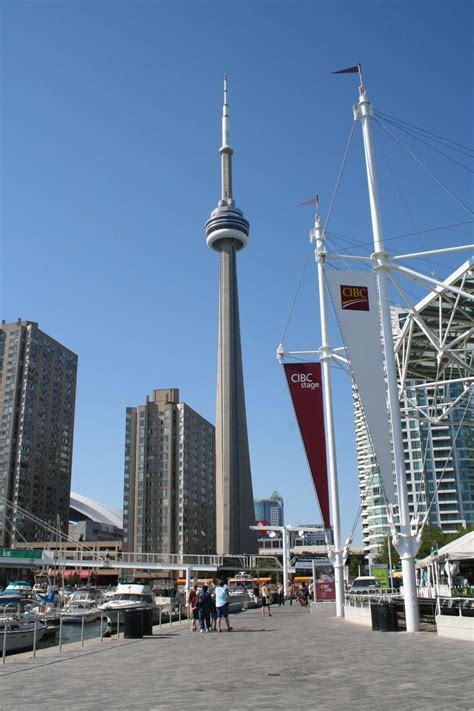 Cn Tower Toronto 1976 Structurae