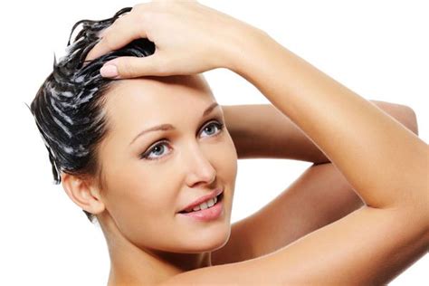 Common Hair Washing Mistakes That Most Women Make In The Shower Hair Treatment Womens