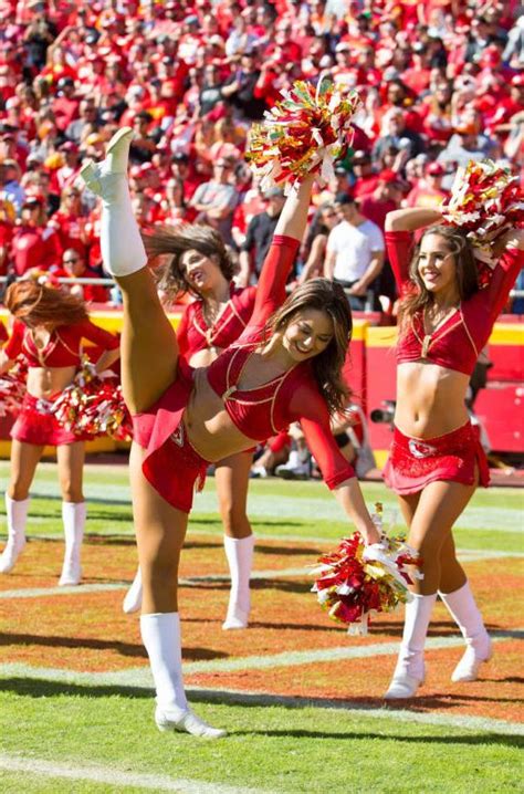 Chiefs Cheerleaders Kansas City Chiefs Cheerleaders Redskins