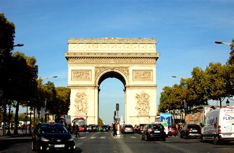 16 Cool Things To Do In Paris France Passport For Living