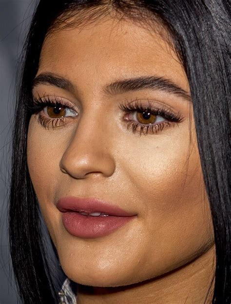 Celebrity Closeup Kylie Jenner Face Kylie Jenner Hair Color Kylie