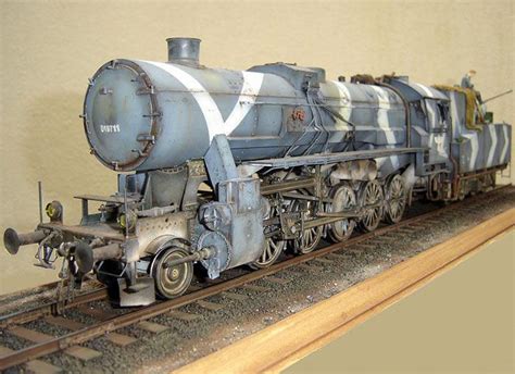 Br 52 Locomotive By Frederic Mouchel Trumpeter 135 Modeltrains