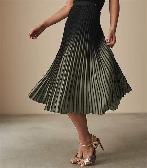 Reiss Marlie Ombre Pleated Midi Skirt Blackkhaki Pleated Midi Skirt